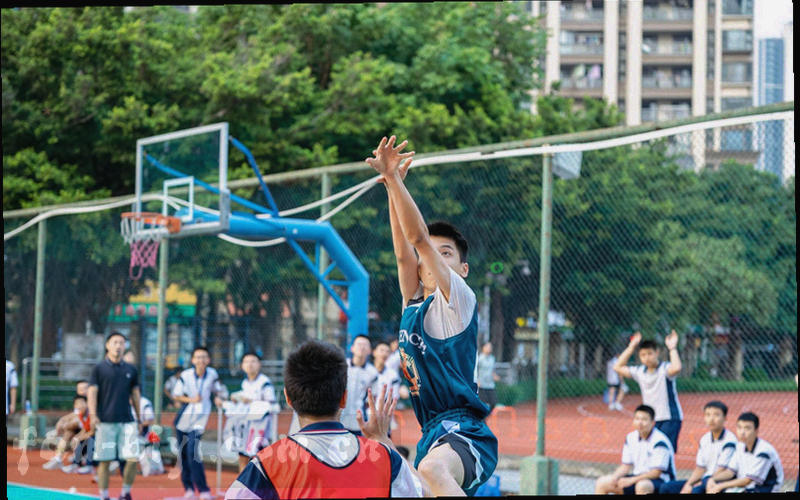 设备上显示赛季数据筛选界面的示意图